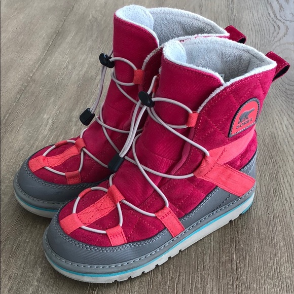50 off sorel shoes girls boots size 4 pink poshmark size 4 girl boots